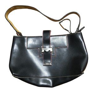 Mondani New York Small Shoulder Bag/Purse. Women's Black